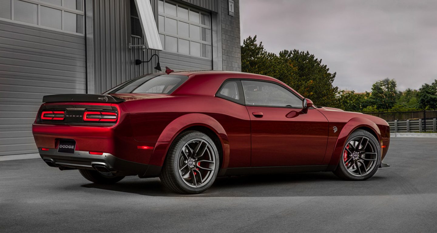 2018 Dodge Challenger Front Red Exterior Side